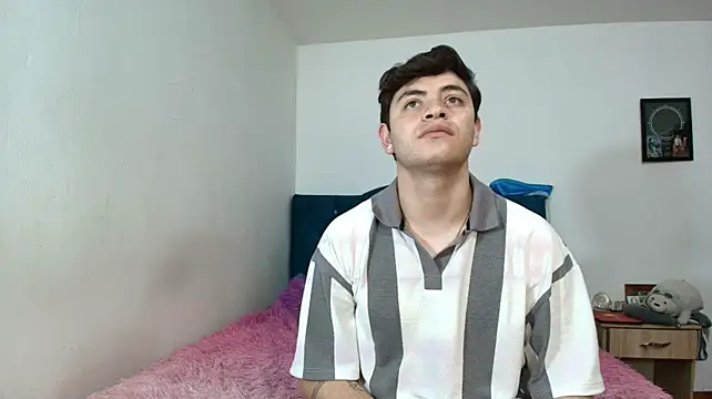 Naughty_Nights_Live - show a hard cock
