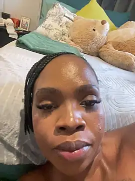 LuciousLips96 - Anal show