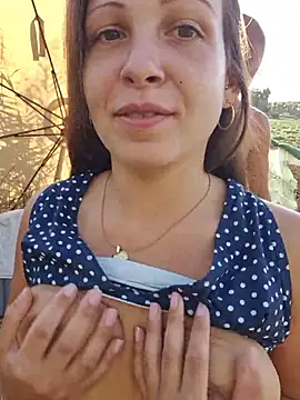 Hola_Homo - Finger yourself + last tip gets a pic