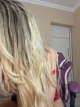 Marilyyn - Squirt