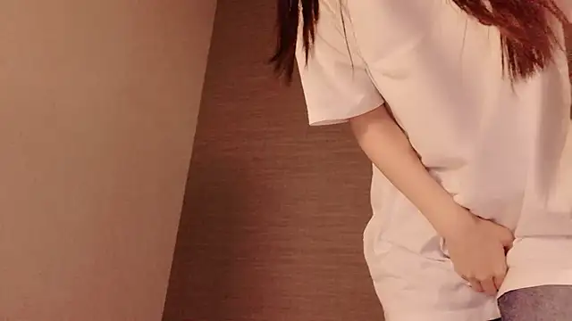 Ena_7 - ジーパン越しのドミで🌰起こし