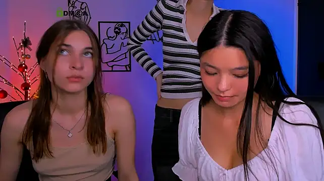Itscharlliee - flash ass in panties(Emma)