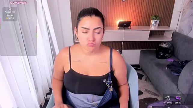 Melodysnow_01 - show boobs