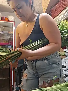 Isa_bella95 - Show ass