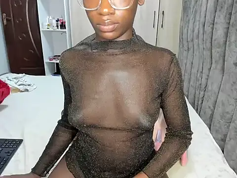 Sexy_clito - SPREAD PINK WETCOOCHIE