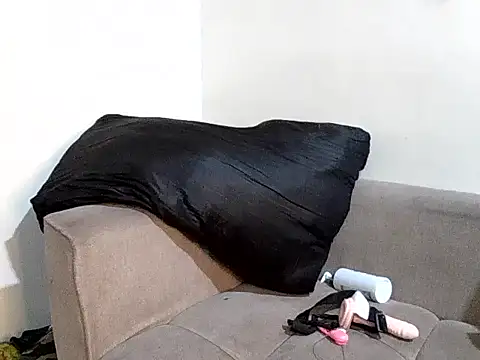 Sweetbigass_baby - Let's nut daddy
