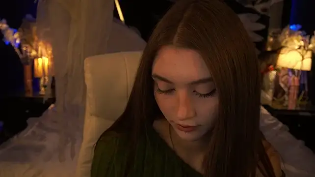 Dark_Brii - touch boobs