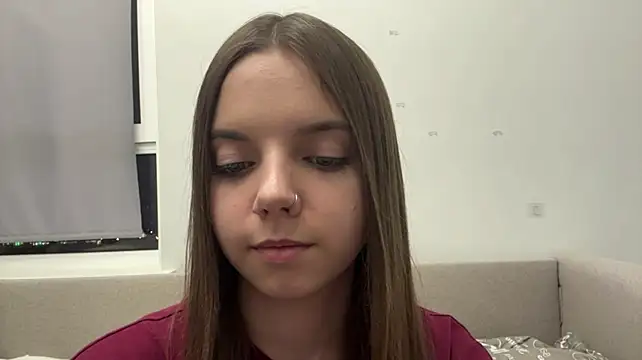 LisaPorse - show belly + cute wink