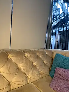 Luke_and_Liah - Rub cock and suck all boyfriends cock