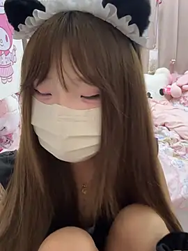 Kkkkiiii-42 - 让我瞧瞧怎么个事 妹妹粉粉的 掰开看看