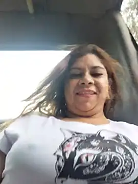 Laura-Hernandez - Shaking one's breasts in public