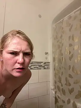 Yourlildevilbaby - Get me naked and make me cum😈😝