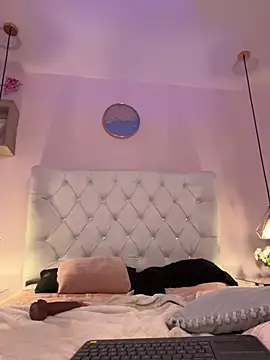 Emmaagolden - DEEPTHROAT WITH FUCK MACHINE