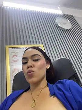 Daniela-sexy - full play dildo