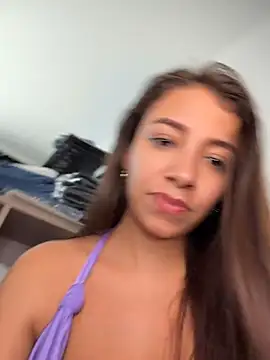 Hall_16 - Dildo in pussy