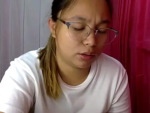 Slutty_sapphire19 - flash pussy