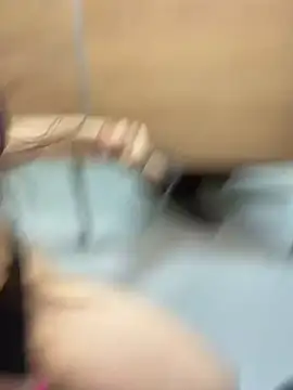 Pink_Kiss - Kick naked Ellie out