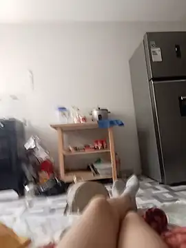 Claudiafresita - Mostrarte en 4 con pantalón