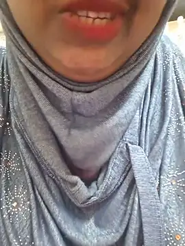 Tamilfathima - Boob milk show