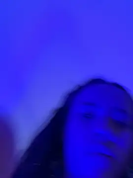 Samiacooper25 - 2 finger in ass