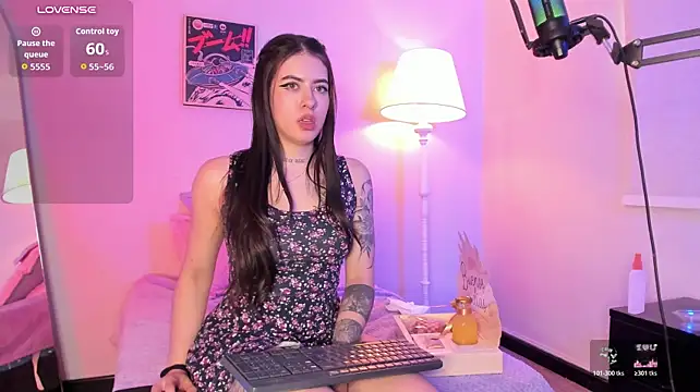 Alice_Vixen - spit your tits