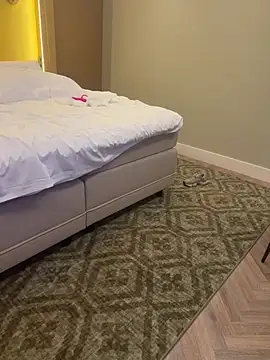 OddExample857 - Sex in kleedkamer fitness van het hotel
