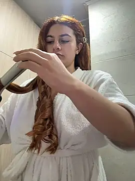 AtheneaRossi - Oil in tits nude