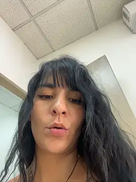 LuxeBrunetteXXX - BIG RISKY SQUIRT LOAD