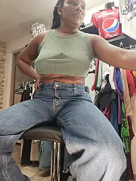 MAREIA_25 - HIDDEN CAM MAKE MY PUSSY SQUIRT ?
