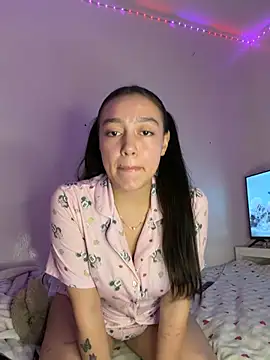 Sweetfairystella - showing boobs