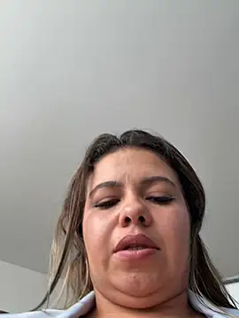 Ariana-07 - SQUIRTTTTT NOWWWW