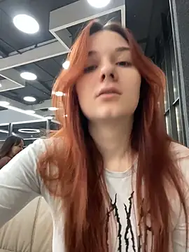 SaintMaya - Show her ass+spank her 💕👅
