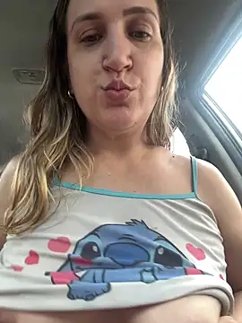 Bia_sexynovaes - Bia senta no pau dentro do 🚗