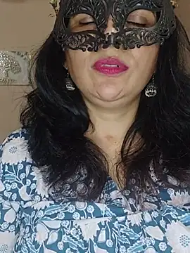 BhabhiPooja69 - boobs show
