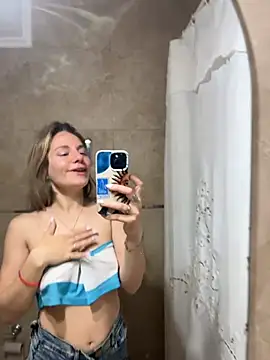 Barbi_0 - Take off my shorts 😈​😈