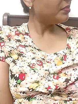 Mahi-1992 - Boobs show