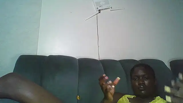 Ebony-Candy - Full Sexy Striptease 💃🏿
