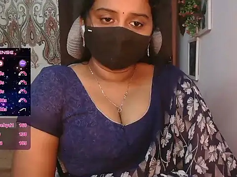 Pavani-Darling - ice on boobs in 5 mins