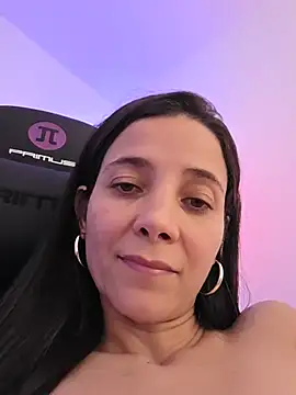 Miaeyex - Squeeze my tits