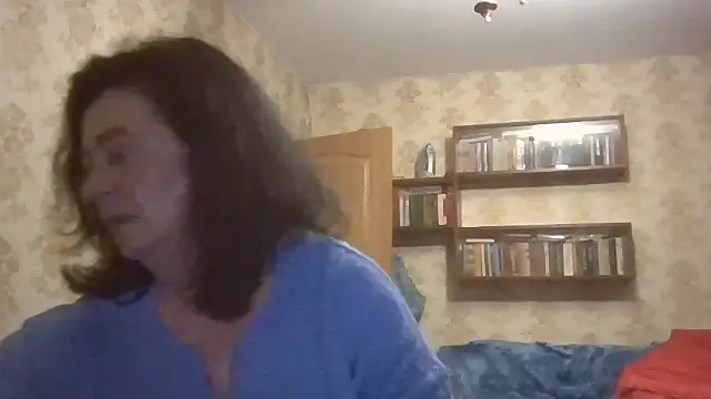 GypsiQueen2 - I'm saving up for a smartphone.