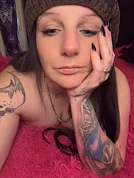 Royal9123 - Need new Nails guys.. Make me squirt