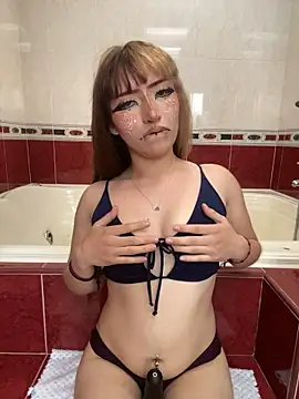 CHWOONIE - SHOOW BOOBS AND JUMP
