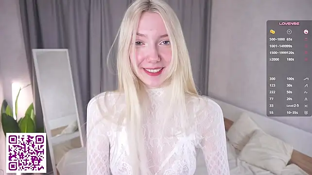 Bubblegum_babyyy - suck my long finger close up