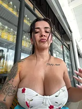 Lau_sexy11 - full nude + open ass