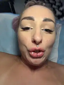RussianExotic - SQUIRT ON FACE + LICK 10TK