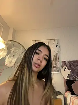 HoneyMollyX - DOGGY + PUSSY FINGERING DEEP, DON’T STOP