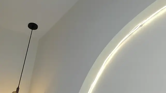 Juli_Casanova - saliva on face