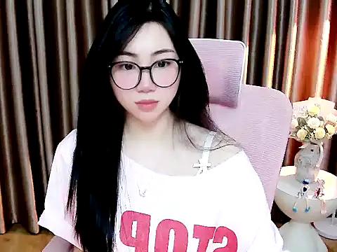 Helen_202's Live XXX Chat