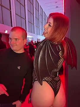 Danja_live - Let stranger touch booty 🍑