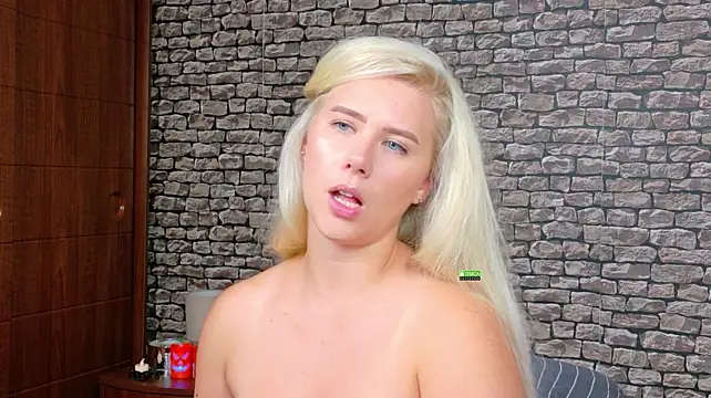 CuteBlondeMe - Dildoing pussy